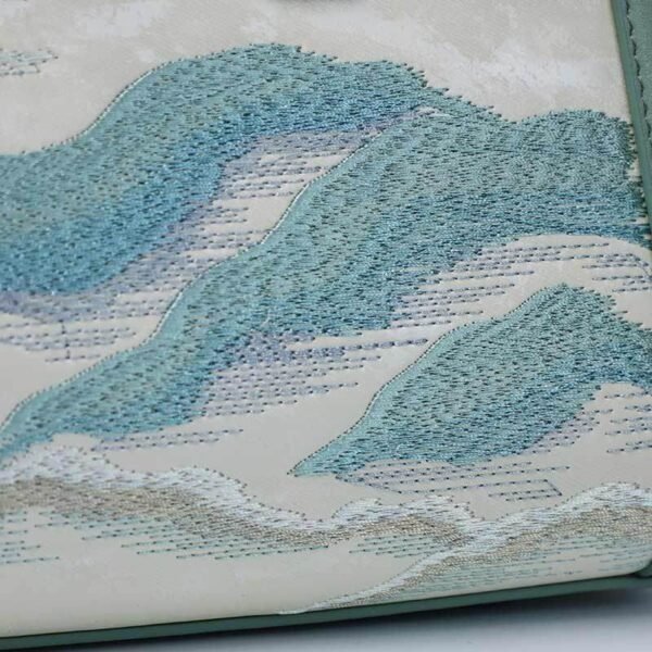 03_1刺繍_レザー_エレガント_クロスボディ_ハンドバッグ_雲_山_P120659-1 03_1Embroidery_Leather_Elegant_Crossbody_Handbag_Cloud_Mountain_P120659-1