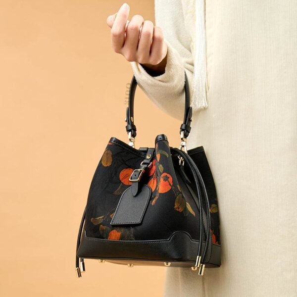 1_祥雲舎_シルク_レザー_プリント_柿_バケツバッグ_YS220680 1_Xiangyunsha_Silk_Leather_Printed_Persimmon_Bucket_Bag_YS220680