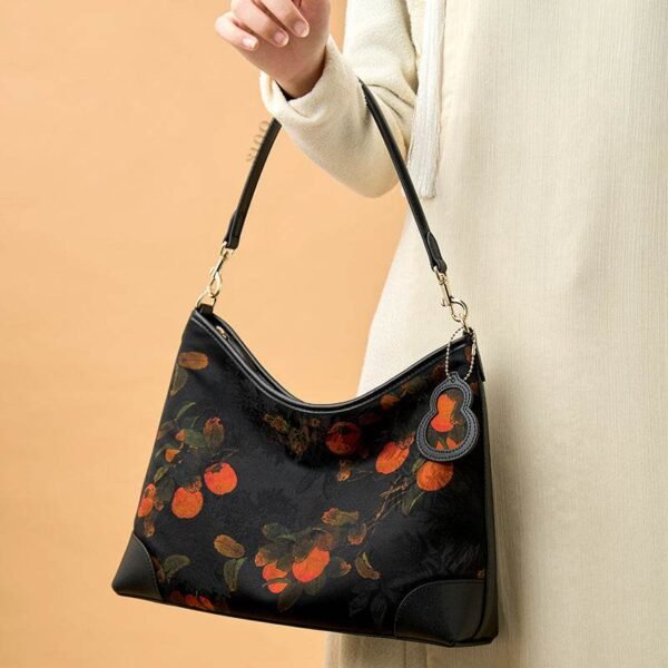 2_Xiangyunsha_Silk_Leather_Printed_Persimmon_Shoulder_Bag_YS220679 2_Xiangyunsha_Silk_Leather_Printed_Persimmon_Shoulder_Bag_YS220679