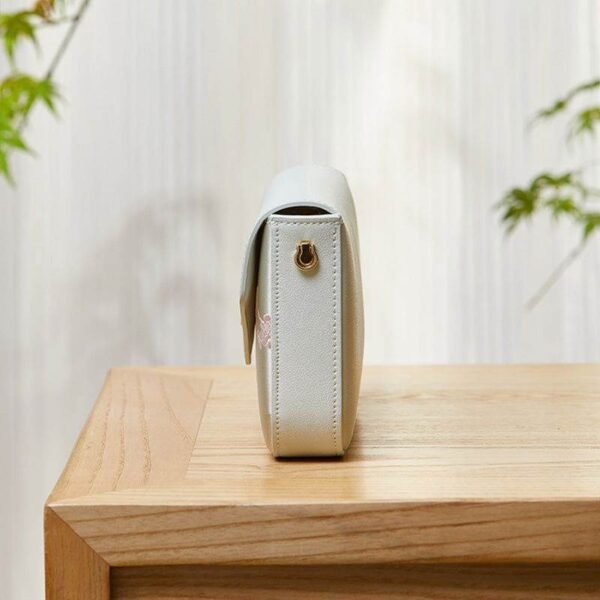 Brocade_Jacquard_Chic_Elegant_Lady_Clutch_Bag_-_SinoCultural-2462200 Brocade_Jacquard_Chic_Elegant_Lady_Clutch_Bag_-_SinoCultural-2462200