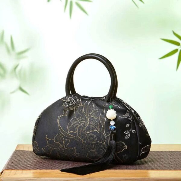 Brocade_Jacquard_New_Chinese_Style_Handcrafted_Handbag_-_SinoCultural-2463985 Brocade_Jacquard_New_Chinese_Style_Handcrafted_Handbag_-_SinoCultural-2463985