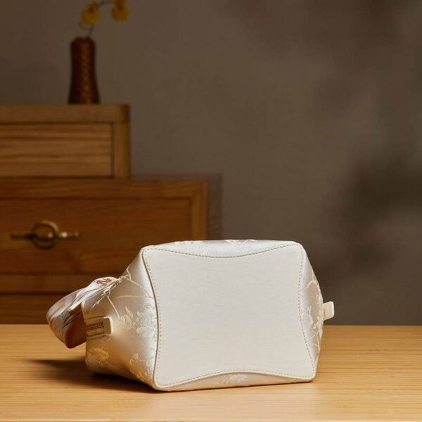 Brocade_Jacquard_Silk_Cute_Bucket_Bag_-_SinoCultural-2464620 Brocade_Jacquard_Silk_Cute_Bucket_Bag_-_SinoCultural-2464620