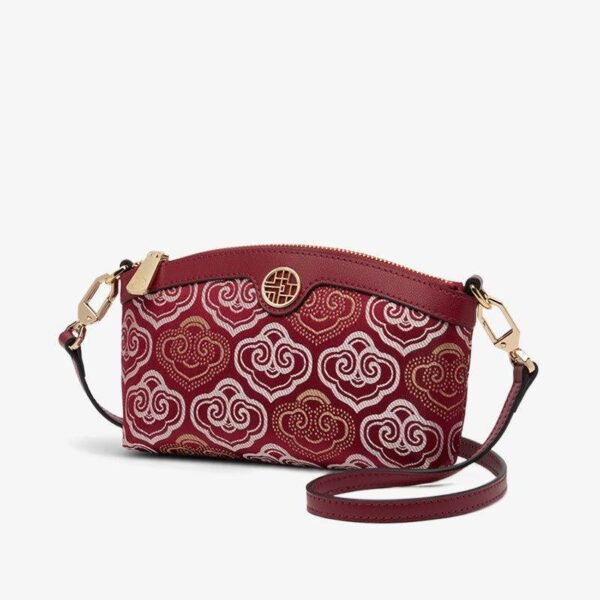 Embroidery_Leather_Clutch_Bag_Auspicious_Clouds_-_SinoCultural-2472158 Embroidery_Leather_Clutch_Bag_Auspicious_Clouds_-_SinoCultural-2472158