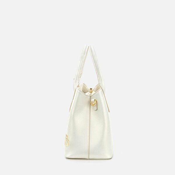 Embroidery_Leather_Tote_Bag_White_Blooming_Peony_-_SinoCultural-2476422 Embroidery_Leather_Tote_Bag_White_Blooming_Peony_-_SinoCultural-2476422
