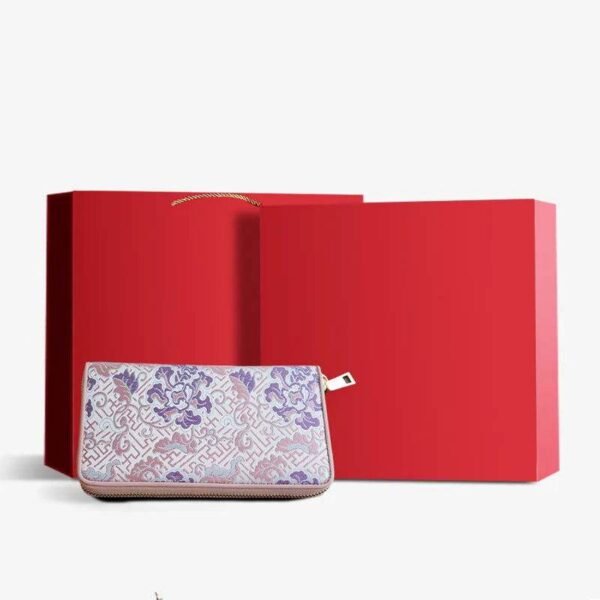 Fragrant_Cloud_Silk_Cloud_Brocade_Heritage_Clutch_Wallet_-_SinoCultural-2478590 Fragrant_Cloud_Silk_Cloud_Brocade_Heritage_Clutch_Wallet_-_SinoCultural-2478590