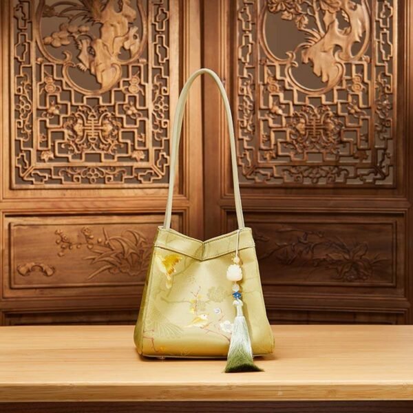 New_Chinese_Style_Mulberry_Silk_Bucket_Bag_-_SinoCultural-2482238 New_Chinese_Style_Mulberry_Silk_Bucket_Bag_-_SinoCultural-2482238